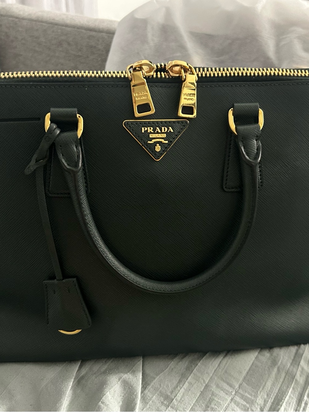 Authentic Prada Saffiano Lux Smeraldo Like new